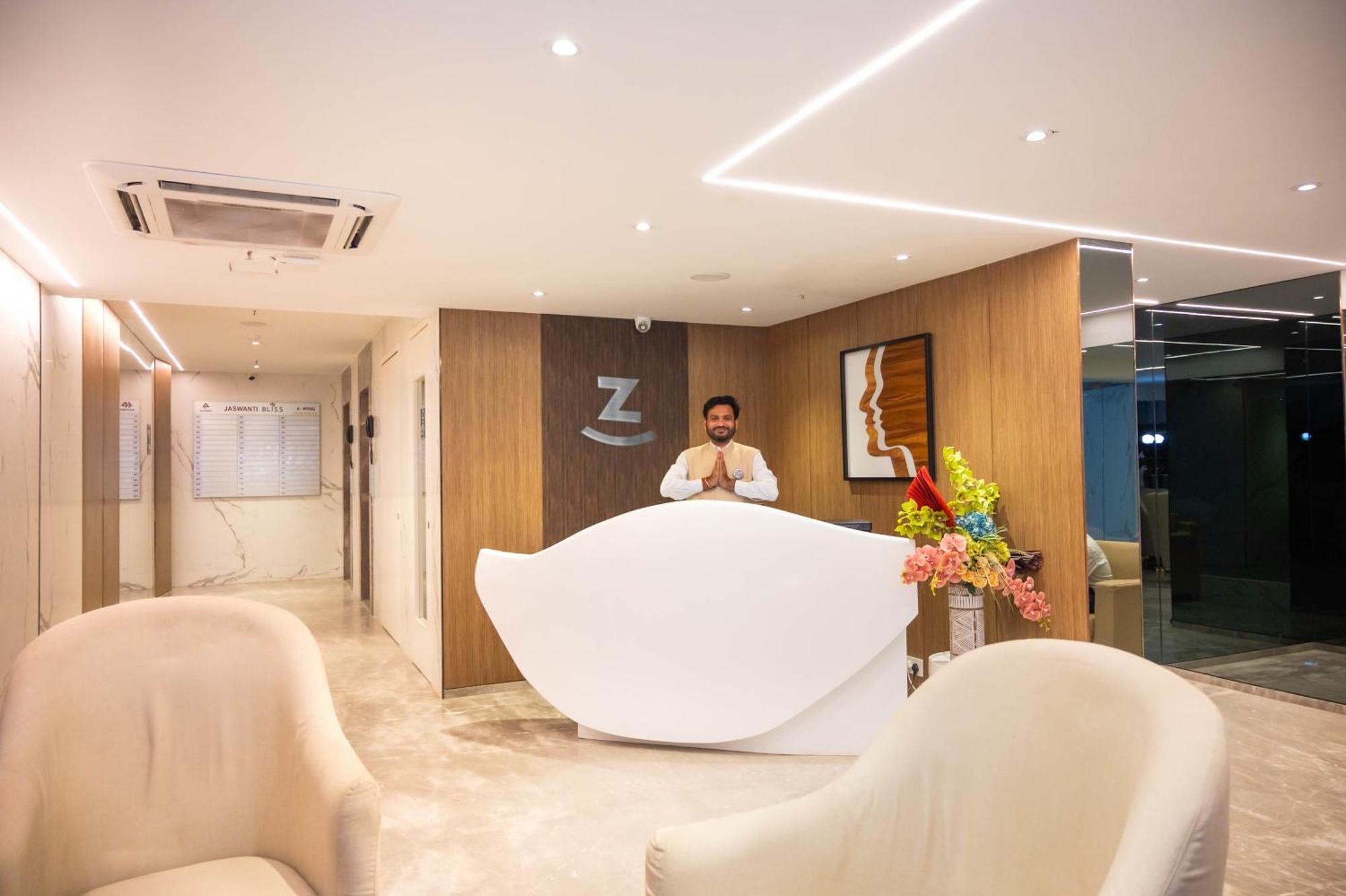 Z Bliss Suites, Bkc ムンバイ エクステリア 写真